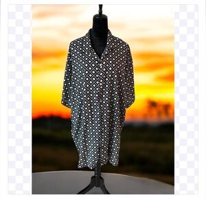 Shaquille O’Neal shirt size XLG (3xlt) button down short sleeve dress shirt Nwt